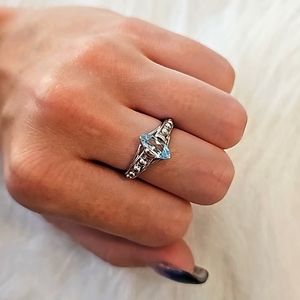 Aquamarine marquis ring